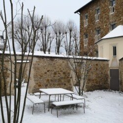 snow in gardens 2