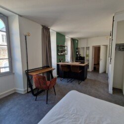 T2 Apartment 10 Office Studio