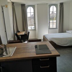 Apartment 4 - Office Studio