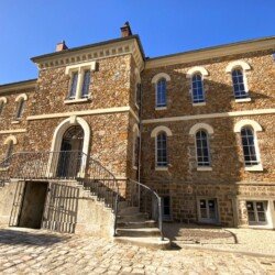 Exterior Cover image Home page La Nef Fontainebleau